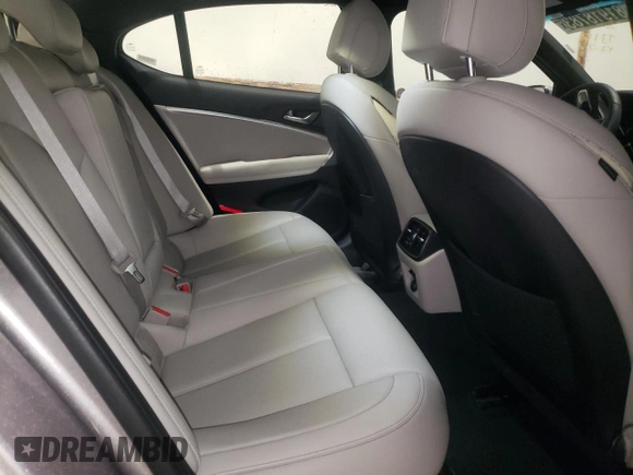 2023 Genesis G70 2.0T with VIN KMTG34TA7PU131707, listed as a Copart auction lot 81918783 with 5,700 mi miles and Non Repairable. Bid and sale history available at DreamBid. Image 10.