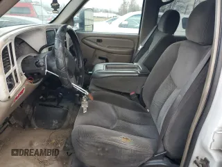 2004 Chevrolet Silverado 3500 DRW with VIN 1GCJK33104F120422, listed as a Copart auction lot 78437134 with 277,609 mi miles and Salvage Title. Bid and sale history available at carsss.com. Image 7.