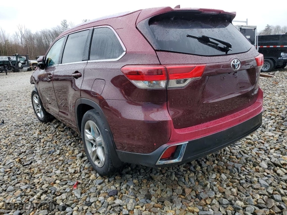 2017 Toyota Highlander Limited with VIN 5TDDZRFHXHS471879, listed as a Copart auction lot 46044635 with 0 mi miles and Salvage Title. Bid and sale history available at carsss.com. Image 2.