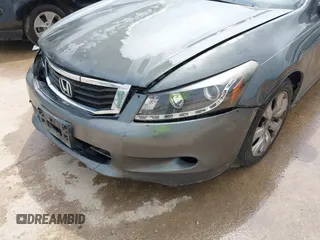 2009 Honda Accord EX-L with VIN 1HGCP36819A001769, listed as a IAAI auction lot 42032375 with 220,463 mi miles and . Bid and sale history available at DreamBid. Image 6.