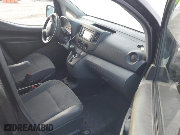 2013 Nissan NV200 SV with VIN 3N6CM0KNXDK691852, listed as a IAAI auction lot 41906532 with Not Provided miles and . Bid and sale history available at carsss.com. Image 5.