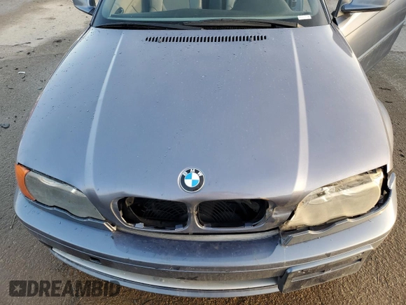 2001 BMW 3 Series 330Ci with VIN WBABS53491JU81647, listed as a Copart auction lot 84966314 with 221,823 mi miles and Salvage Title. Bid and sale history available at carsss.com. Image 11.