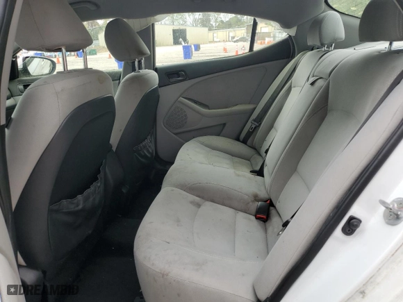 2014 Kia Optima LX with VIN 5XXGM4A72EG263120, listed as a Copart auction lot 51869195 with 163,750 mi miles and Clean Title. Bid and sale history available at carsss.com. Image 10.