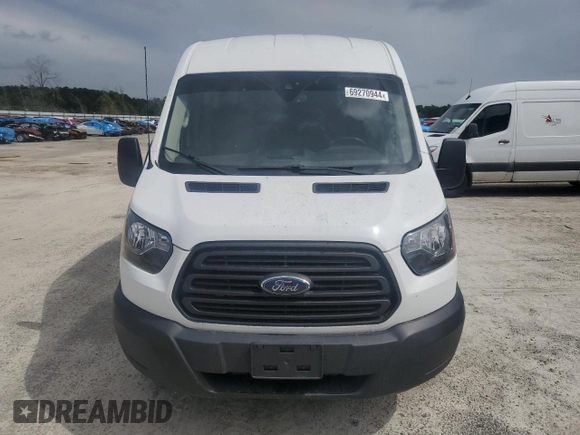 2019 Ford Transit с VIN 1FTYR1CM9KKA74540, выставлен на аукционе Copart как лот 69270944 с пробегом 185 304 миль миль и Списание • Salvage title. История ставок и продаж доступна на DreamBid. Изображение 5.
