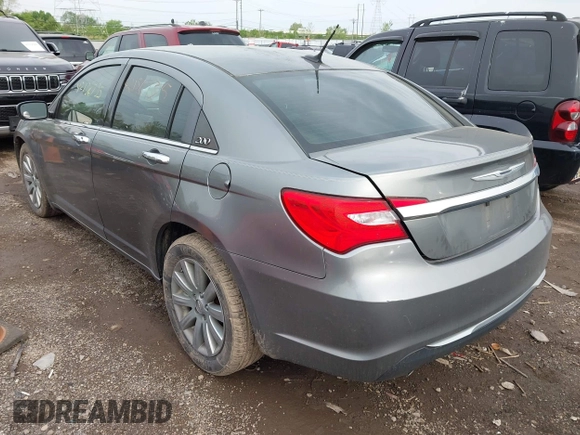 2013 Chrysler 200 Limited with VIN 1C3CCBCG8DN718207, listed as a IAAI auction lot 42136735 with 139,632 mi miles. Bid and sale history available at carsss.com. Image 3.