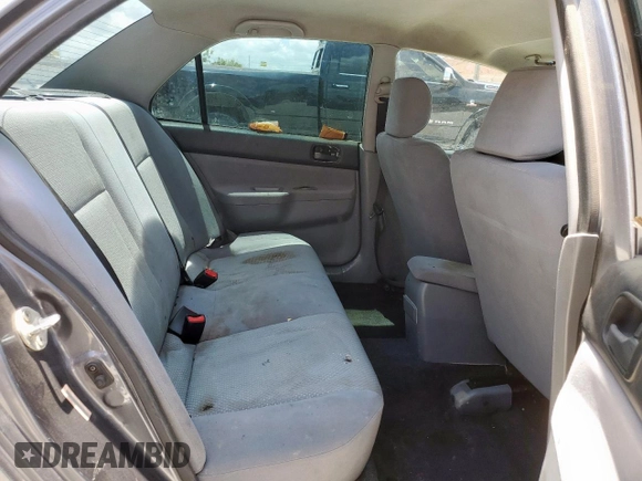 2006 Mitsubishi Lancer ES z VIN JA3AJ26EX6U067642, wystawiony jako Copart lot #56035945 z przebiegiem 163 060 mil mil oraz Szkoda całkowita • Salvage title. Historia ofert i sprzedaży dostępna na DreamBid. Obrazek 10.