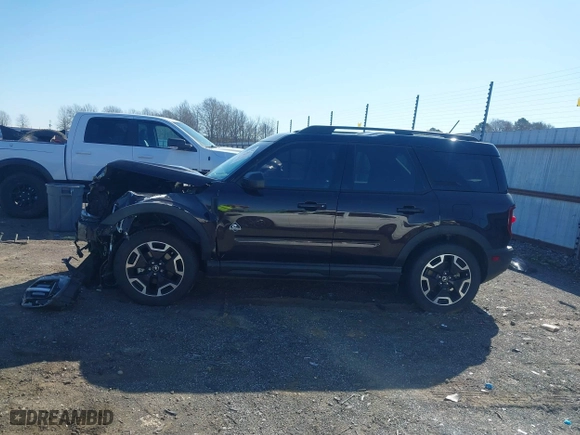 2021 Ford Bronco Sport Outer Banks with VIN 3FMCR9C68MRA42733, listed as a IAAI auction lot 41763454 with 85,049 mi miles. Bid and sale history available at carsss.com. Image 14.
