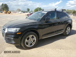 2018 Audi Q5 Premium z VIN WA1ANAFY6J2080574, wystawiony jako Copart lot #51820495 z przebiegiem 130 417 mil mil oraz Czysty tytuł • Clean title. Historia ofert i sprzedaży dostępna na DreamBid. Obrazek 1.