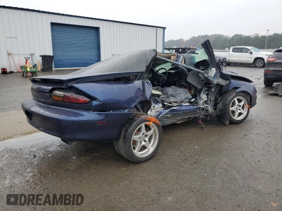 2002 Chevrolet Camaro Z28 z VIN 2G1FP22G222149189, wystawiony jako Copart lot #43173065 z przebiegiem 130 189 mil mil oraz Szkoda całkowita • Salvage title. Historia ofert i sprzedaży dostępna na DreamBid. Obrazek 3.