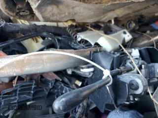 2002 Chrysler Town & Country Limited with VIN 2C8GP64L02R638032, listed as a Copart auction lot 37006633 with Not Provided miles and Non Repairable. Bid and sale history available at carsss.com. Image 9.