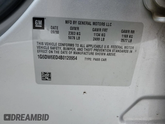 2011 Cadillac STS RWD z VIN 1G6DW6ED4B0120954, wystawiony jako Copart lot #42792695 z przebiegiem Nie podano mil oraz Szkoda całkowita • Salvage title. Historia ofert i sprzedaży dostępna na DreamBid. Obrazek 13.