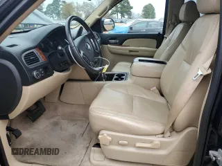 2008 Chevrolet Suburban Commercial with VIN 1GNFC16098R142909, listed as a Copart auction lot 86202704 with 234,876 mi miles and Clean Title. Bid and sale history available at carsss.com. Image 7.