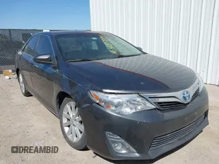 2012 Toyota Camry XLE z VIN 4T1BD1FK6CU031287, wystawiony jako IAAI lot #41858541 z przebiegiem 152 219 mil mil oraz . Historia ofert i sprzedaży dostępna na DreamBid. Obrazek 1.
