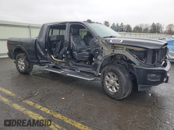 2019 Ram 2500 Laramie with VIN 3C6UR5NL8KG588291, listed as a Copart auction lot 81925344 with 100,029 mi miles and Salvage Title. Bid and sale history available at carsss.com. Image 4.
