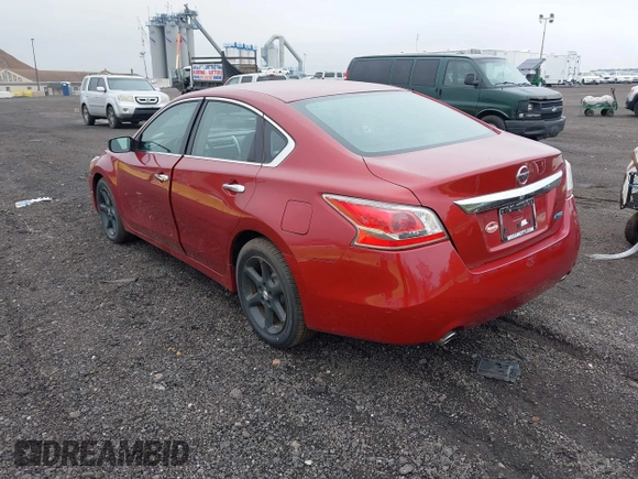 2013 Nissan Altima SV with VIN 1N4AL3AP4DC178495, listed as a IAAI auction lot 42165637 with 80,437 mi miles and . Bid and sale history available at carsss.com. Image 3.