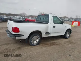 2001 Ford F-150 XL with VIN 2FTZF07221CA52446, listed as a IAAI auction lot 41836765 with 1 mi miles. Bid and sale history available at carsss.com. Image 4.