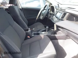 2015 Toyota RAV4 XLE с VIN JTMWFREV9FJ042736, выставлен на аукционе IAAI как лот 41630278 с пробегом 100 308 миль миль и . История ставок и продаж доступна на DreamBid. Изображение 5.