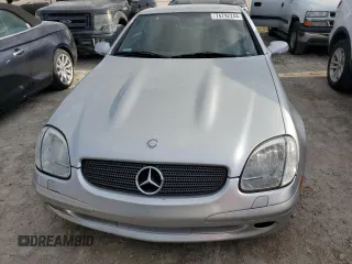 2002 Mercedes-Benz SLK-Class 2.3L Kompressor with VIN WDBKK49F22F269133, listed as a Copart auction lot 74792244 with 53,137 mi miles and Salvage Title. Bid and sale history available at carsss.com. Image 5.