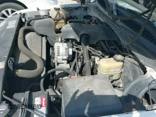 2002 Chevrolet Silverado 1500 LS с VIN 2GCEC19T121368131, выставлен на аукционе IAAI как лот 42559353 с пробегом 178 118 миль миль и . История ставок и продаж доступна на DreamBid. Изображение 19.