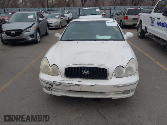 2003 Hyundai Sonata GLS with VIN KMHWF35H93A889013, listed as a IAAI auction lot 41751356 with 213,896 mi miles. Bid and sale history available at carsss.com. Image 6.