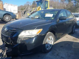 2007 Toyota Camry CE with VIN JTNBE46K073066689, listed as a IAAI auction lot 41311504 with 170,000 mi miles. Bid and sale history available at carsss.com. Image 2.