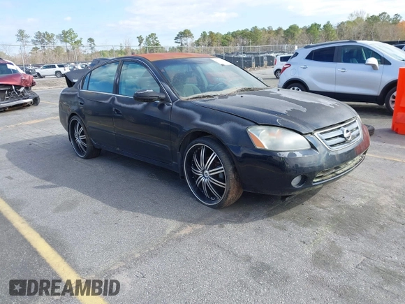 2002 Nissan Altima S with VIN 1N4AL11D52C178433, listed as a IAAI auction lot 41792610 with 216,659 mi miles. Bid and sale history available at carsss.com. Image 1.