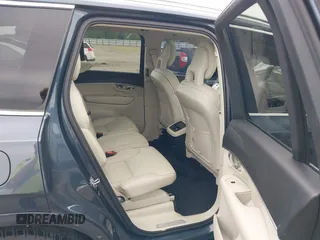 2020 Volvo XC90 Momentum с VIN YV4102CK2L1546386, выставлен на аукционе IAAI как лот 42413944 с пробегом 111 562 миль миль и . История ставок и продаж доступна на DreamBid. Изображение 8.
