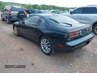 1990 Nissan 300ZX z VIN JN1RZ24AXLX016264, wystawiony jako IAAI lot #42389421 z przebiegiem 144 803 mil mil oraz . Historia ofert i sprzedaży dostępna na DreamBid. Obrazek 3.