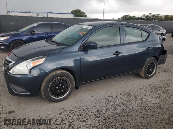 2017 Nissan Versa S Plus z VIN 3N1CN7AP4HL861508, wystawiony jako Copart lot #58478245 z przebiegiem 64 775 mil mil oraz Szkoda całkowita • Salvage title. Historia ofert i sprzedaży dostępna na DreamBid. Obrazek 1.