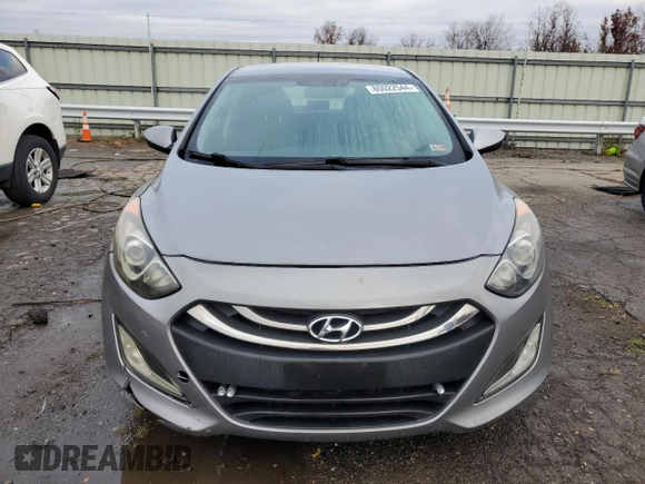 2014 Hyundai Elantra GT with VIN KMHD35LH0EU171317, listed as a Copart auction lot 80022544 with 102,645 mi miles and Clean Title. Bid and sale history available at carsss.com. Image 5.