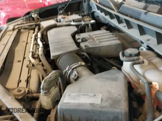 2019 Chevrolet Silverado 1500 LT z VIN 1GCRYDEK6KZ194243, wystawiony jako IAAI lot #43127832 z przebiegiem 196 341 mil mil oraz . Historia ofert i sprzedaży dostępna na DreamBid. Obrazek 19.