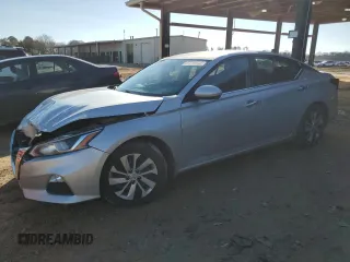 2019 Nissan Altima S z VIN 1N4BL4BV9KC133685, wystawiony jako Copart lot #43519025 z przebiegiem 136 573 mil mil oraz Szkoda całkowita • Salvage title. Historia ofert i sprzedaży dostępna na DreamBid. Obrazek 1.