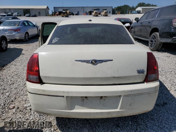 2007 Chrysler 300 Signature with VIN 2C3KA53G87H702573, listed as a Copart auction lot 70526494 with 170,843 mi miles and Salvage Title. Bid and sale history available at carsss.com. Image 6.