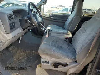 1999 Ford F-350 XL с VIN 1FTSW31F4XEC54688, выставлен на аукционе Copart как лот 62053925 с пробегом 196 767 миль миль и Списание • Salvage title. История ставок и продаж доступна на DreamBid. Изображение 7.