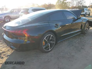 2024 Audi RS e-tron GT z VIN WAUBHBFW8R7901451, wystawiony jako IAAI lot #40955718 z przebiegiem Nie podano mil oraz . Historia ofert i sprzedaży dostępna na DreamBid. Obrazek 4.
