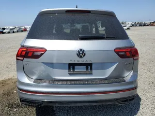 2022 Volkswagen Tiguan SE R-Line Black z VIN 3VV8B7AX9NM171563, wystawiony jako Copart lot #53090465 z przebiegiem 59 708 mil mil oraz Szkoda całkowita • Salvage title. Historia ofert i sprzedaży dostępna na DreamBid. Obrazek 6.
