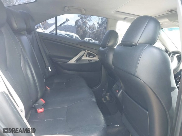 2011 Toyota Camry LE with VIN 4T1BF3EK3BU759770, listed as a IAAI auction lot 41945864 with 190,286 mi miles. Bid and sale history available at carsss.com. Image 8.