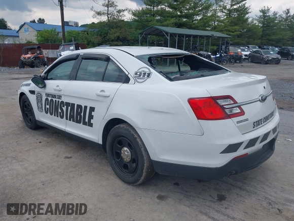 2013 Ford Police Interceptor z VIN 1FAHP2MK9DG199882, wystawiony jako IAAI lot #42451853 z przebiegiem 119 371 mil mil oraz . Historia ofert i sprzedaży dostępna na DreamBid. Obrazek 3.
