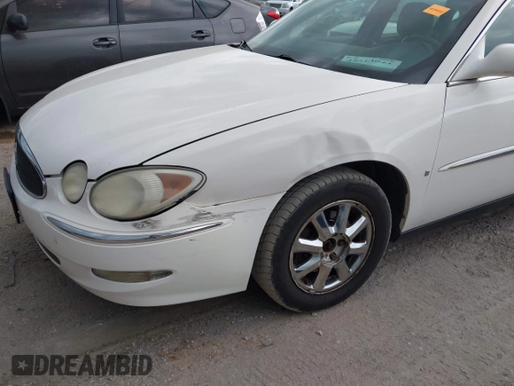 2007 Buick LaCrosse CX with VIN 2G4WC582471198323, listed as a IAAI auction lot 42613043 with 240,463 mi miles and . Bid and sale history available at DreamBid. Image 6.