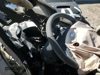 2019 Ford Escape Titanium с VIN 1FMCU9J93KUB60965, выставлен на аукционе Copart как лот 58363185 с пробегом Не указан миль и Списание • Salvage title. История ставок и продаж доступна на DreamBid. Изображение 9.