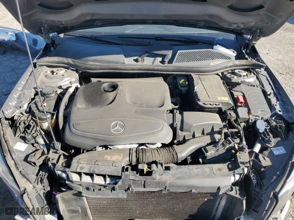 2015 Mercedes-Benz GLA-Class GLA 250 with VIN WDCTG4EB0FJ178577, listed as a Copart auction lot 88103305 with 212,180 mi miles and Salvage Title. Bid and sale history available at carsss.com. Image 11.