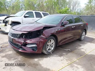 2019 Kia Optima LX with VIN 5XXGT4L39KG277217, listed as a IAAI auction lot 40220142 with 139,755 mi miles. Bid and sale history available at carsss.com. Image 2.