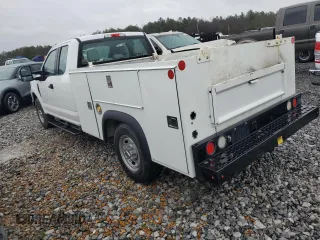 2017 Ford F-250 XL z VIN 1FD7X2A66HEE51243, wystawiony jako Copart lot #41967755 z przebiegiem 194 364 mil mil oraz Szkoda całkowita • Salvage title. Historia ofert i sprzedaży dostępna na DreamBid. Obrazek 2.