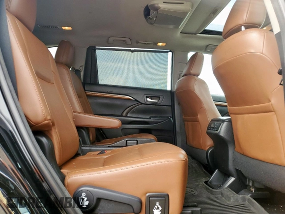 2017 Toyota Highlander Limited with VIN 5TDDZRFH5HS458974, listed as a Copart auction lot 64512955 with 213,743 mi miles and Clean title. Bid and sale history available at DreamBid. Image 11.
