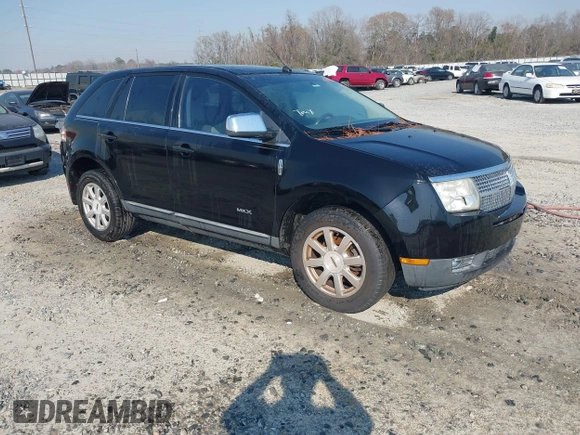 2008 Lincoln MKX with VIN 2LMDU68C48BJ23205, listed as a IAAI auction lot 41684344 with 195,239 mi miles. Bid and sale history available at carsss.com. Image 1.