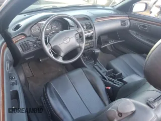 2001 Toyota Solara SE z VIN 2T1FF28P91C517522, wystawiony jako Copart lot #82712704 z przebiegiem 109 747 mil mil oraz Szkoda całkowita • Salvage title. Historia ofert i sprzedaży dostępna na DreamBid. Obrazek 8.