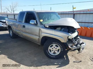 2002 Chevrolet Silverado 1500 LS with VIN 2GCEK19T021393461, listed as a IAAI auction lot 41747836 with 156,704 mi miles. Bid and sale history available at carsss.com. Image 1.