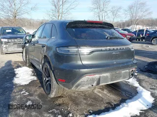 2023 Porsche Macan with VIN WP1AA2A56PLB06547, listed as a IAAI auction lot 41373417 with 25,267 mi miles. Bid and sale history available at carsss.com. Image 3.