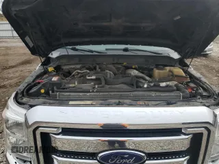 2015 Ford F-350 Platinum with VIN 1FT8W3BT9FED14400, listed as a Copart auction lot 51328055 with 221,505 mi miles and Salvage Title. Bid and sale history available at DreamBid. Image 11.