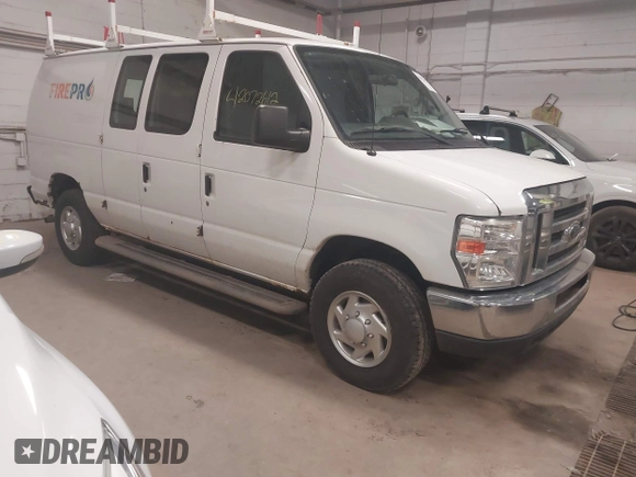 2012 Ford Econoline Cargo Recreational with VIN 1FTNE2EW4CDB03757, listed as a IAAI auction lot 42072612 with 147,153 mi miles. Bid and sale history available at carsss.com. Image 1.